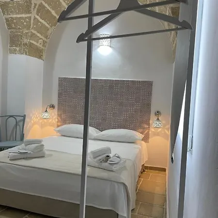 Bonavoglia 900 Bed and breakfast 3*