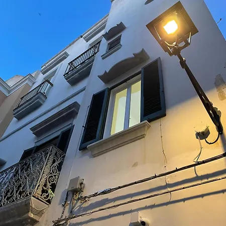 לינה וארוחת בוקר Bonavoglia 900 3*