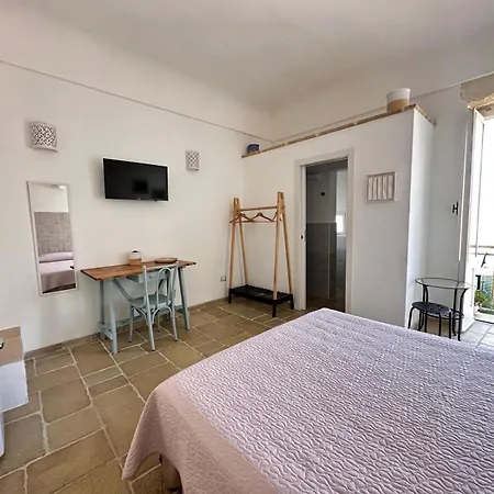 Bonavoglia 900 לינה וארוחת בוקר 3*